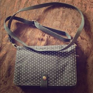 Thirty one crossbody wallet